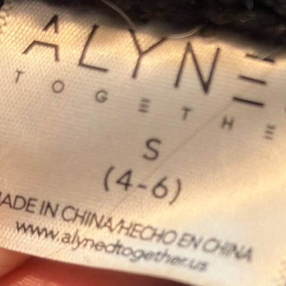 Women's Long Hooded Parka Warm Puffer Winter Jacket- Black- SIZE SMALL - Picture 13 of 15